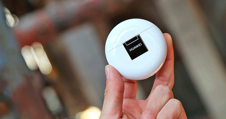 Huawei-FreeBuds-3_1.jpg